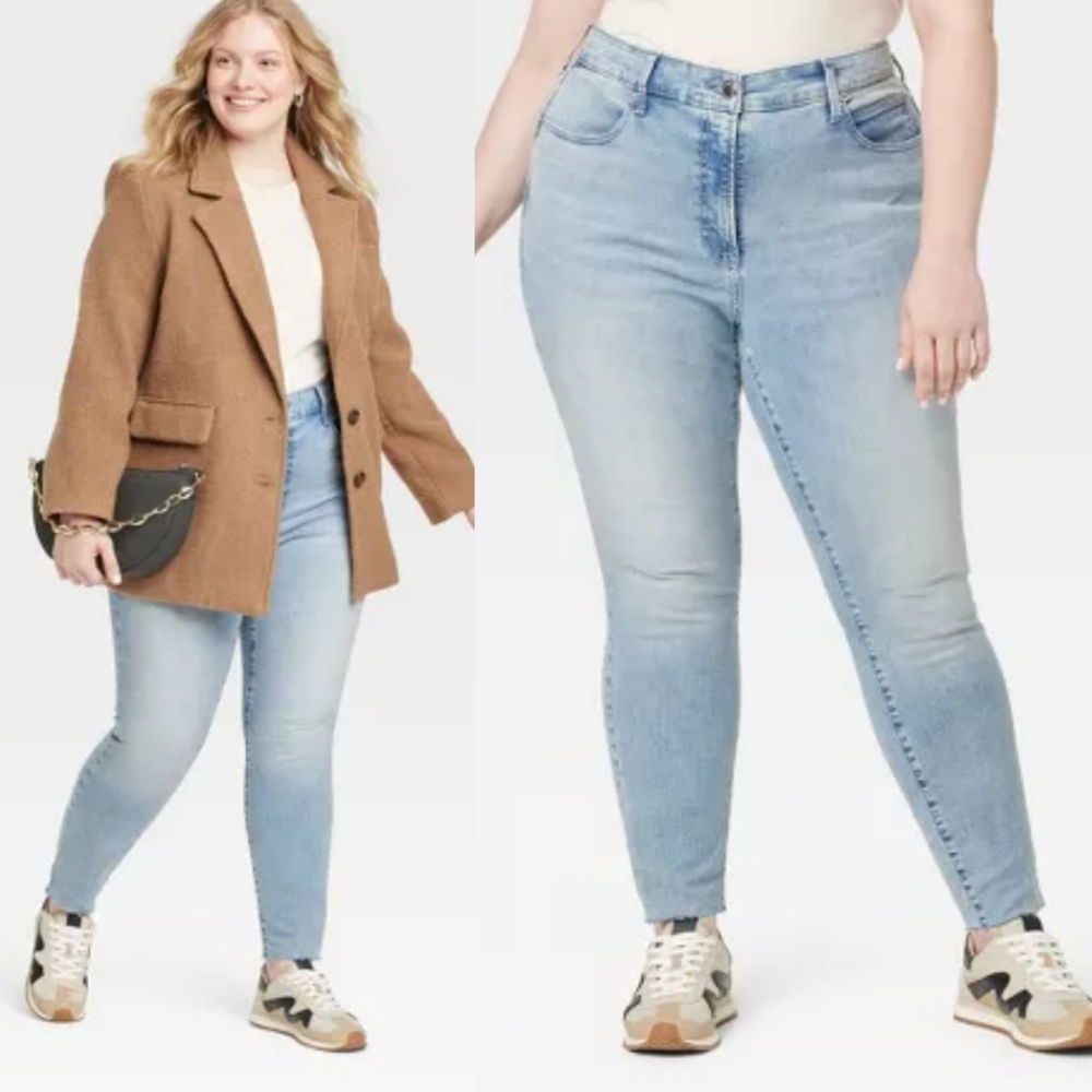 NWOT Ava & VIv Mid-Rise Skinny In Light Wash Size 22W